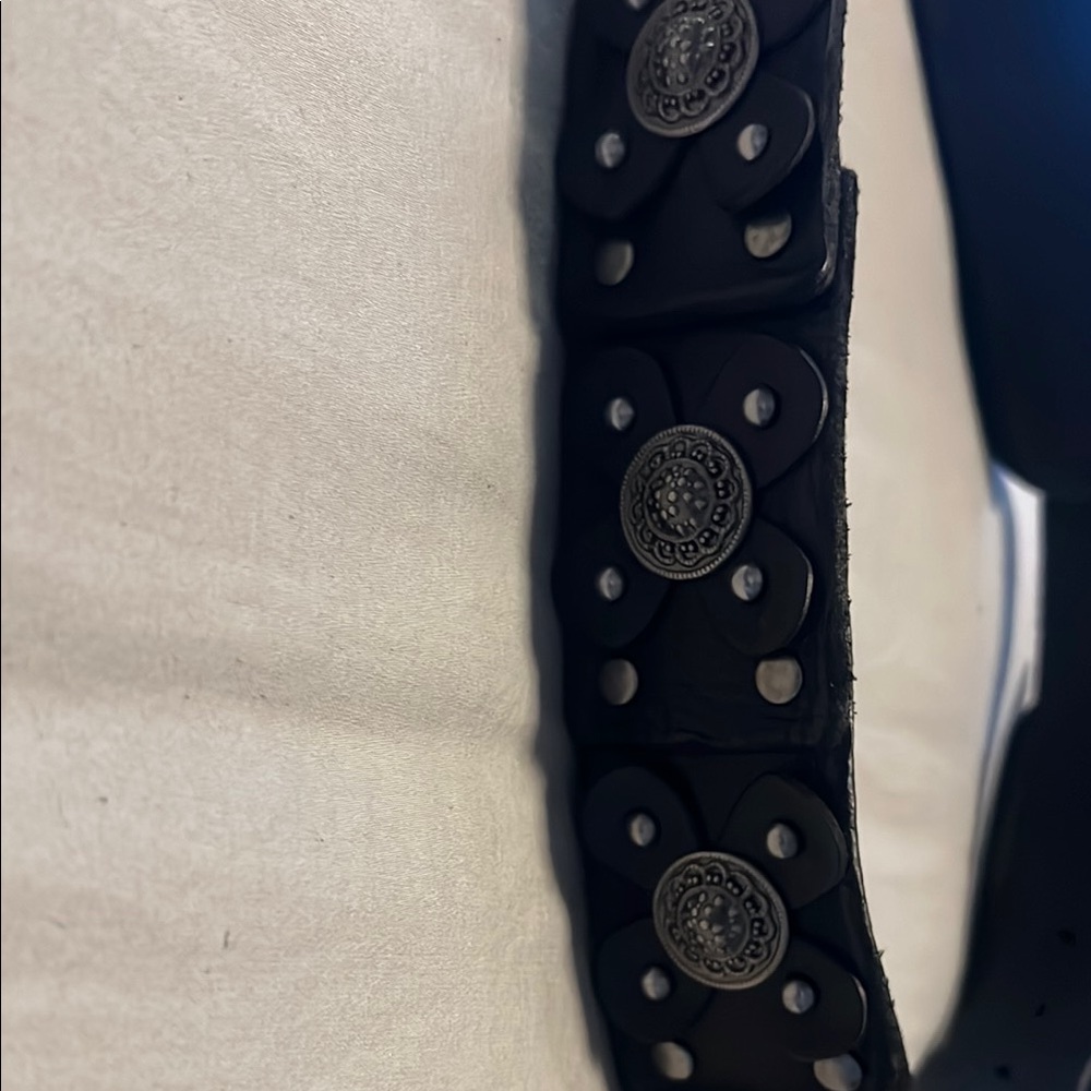BED|STU Eastwood Black Leather Studded Concho Belt - Picture 4 of 5